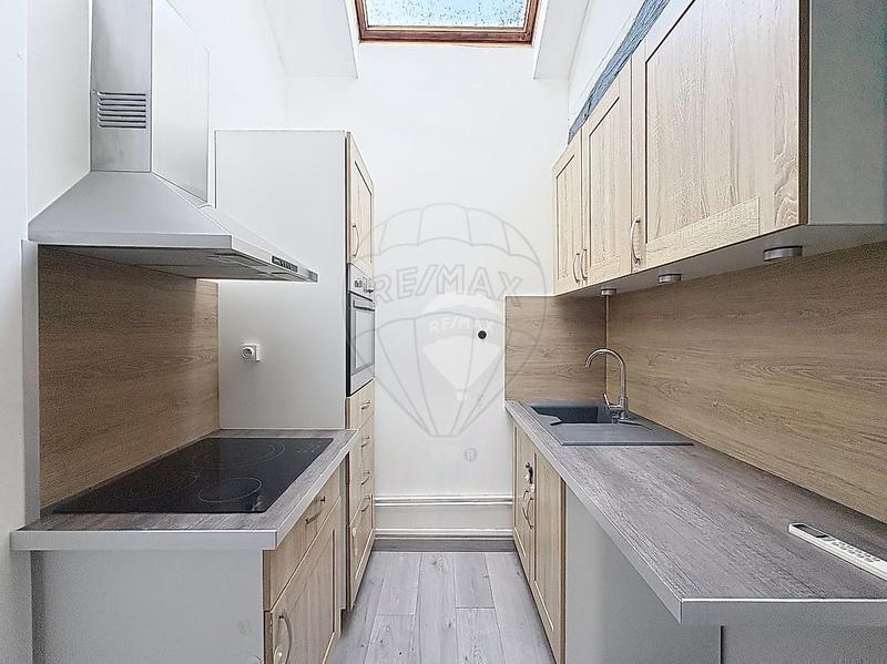 Immeuble - 182 m² - 9 pièces