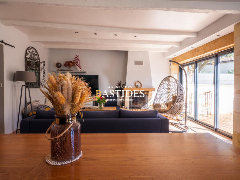 Maison ancienne - 106 m² - 4 pièces