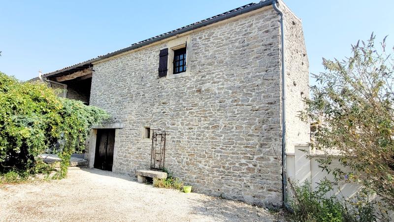 Maison - 230 m² - 9 pièces