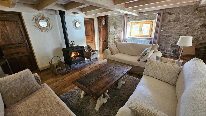 Maison en pierre - 131 m² - 5 pièces