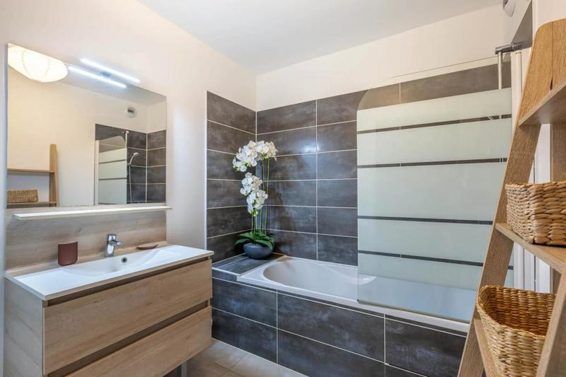 Appartement - 83 m² - 4 pièces