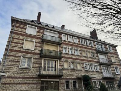 Appartement - 84 m² - 4 pièces