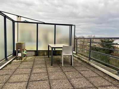 Appartement - 79 m² - 4 pièces