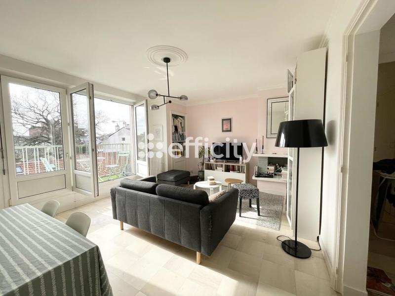 Appartement - 75 m² - 3 pièces