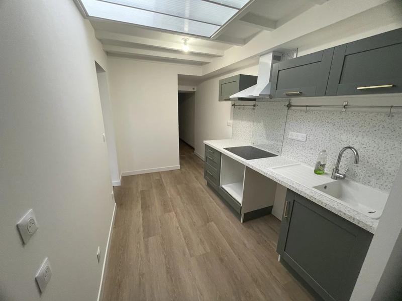 Appartement - 93 m² - 4 pièces