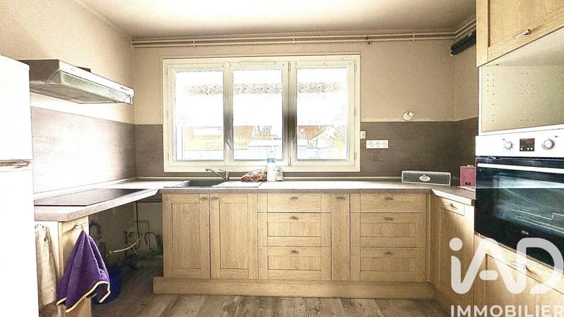 Maison - 80 m² - 5 pièces