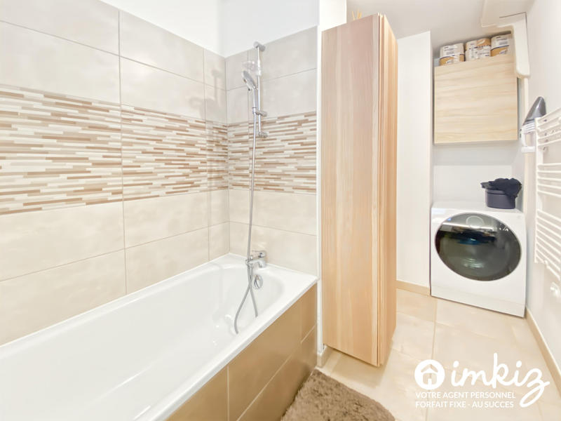 Appartement - 85 m² - 4 pièces