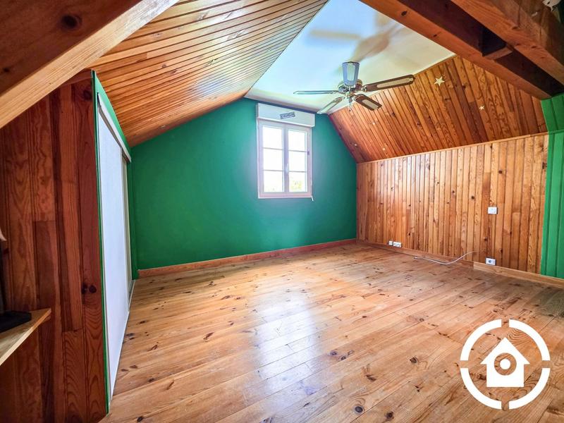 Maison - 160 m² - 5 pièces