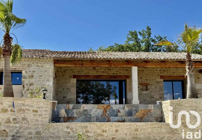 Maison - 151 m² - 6 pièces