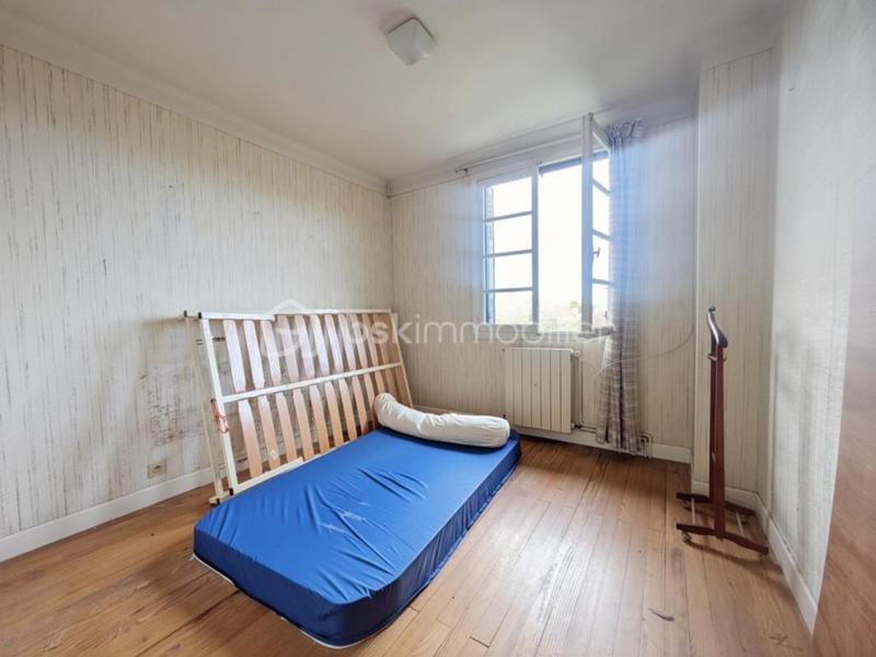 Maison - 80 m² - 5 pièces