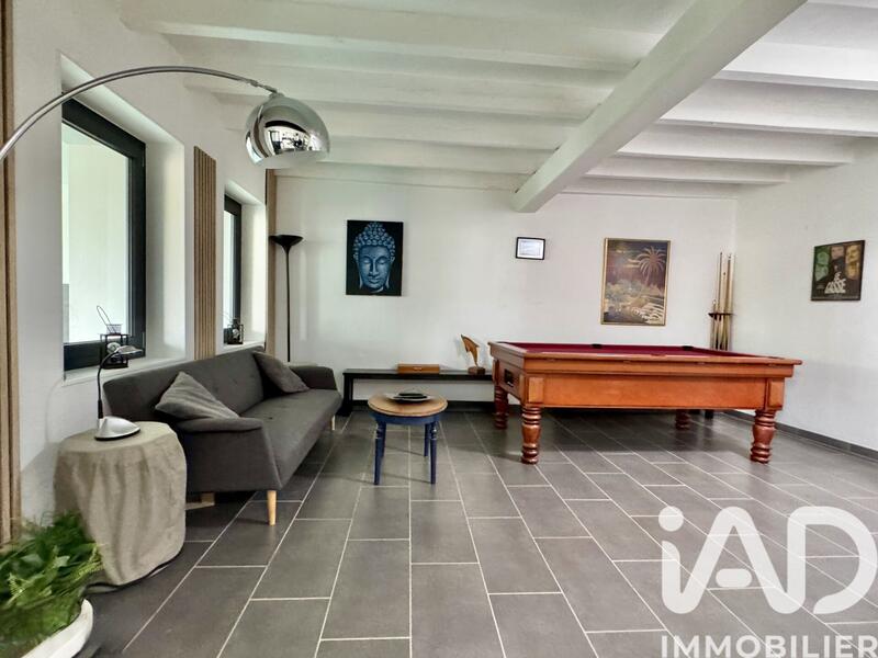 Maison de ville - 100 m² - 5 pièces