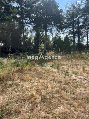 Maison - 275 m² - 6 pièces