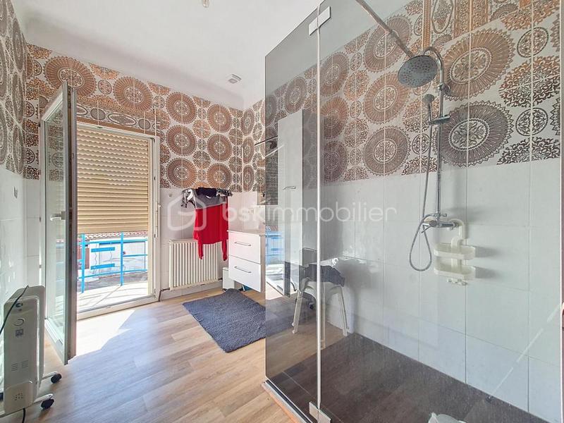 Maison - 157 m² - 7 pièces