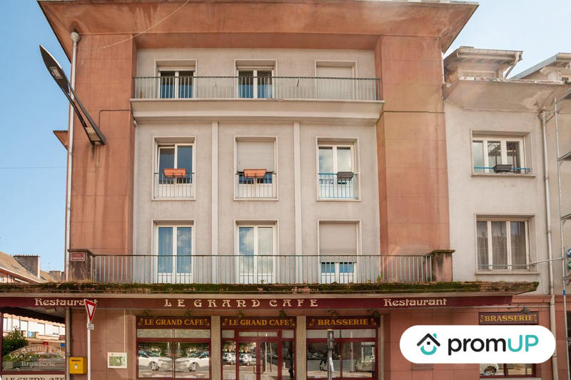 Local commercial - 250 m² - 3 pièces