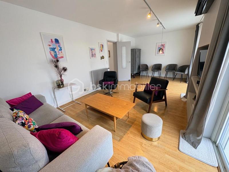 Appartement - 77 m² - 3 pièces