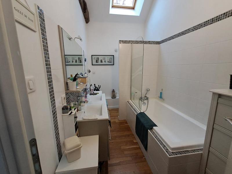 Appartement - 98 m² - 4 pièces