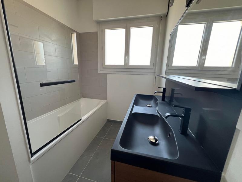 Appartement - 75 m² - 4 pièces