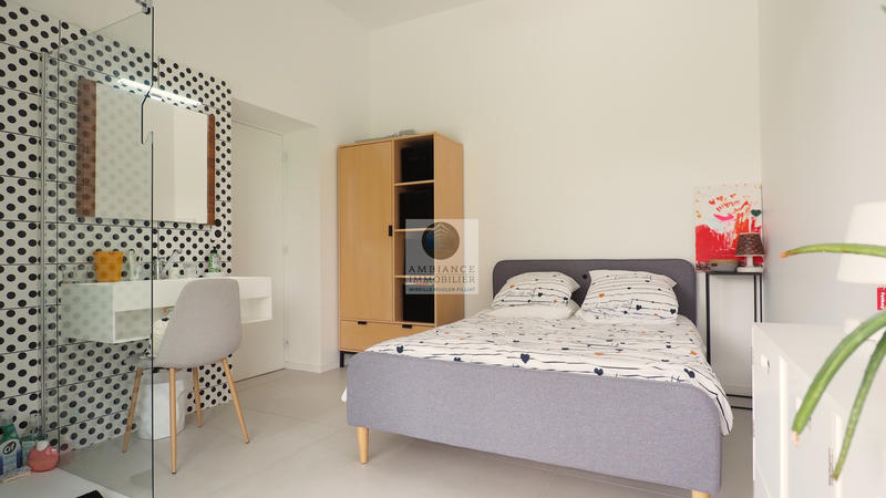 Maison - 166 m² - 6 pièces