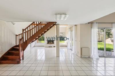 Maison d'architecte - 240 m² - 9 pièces