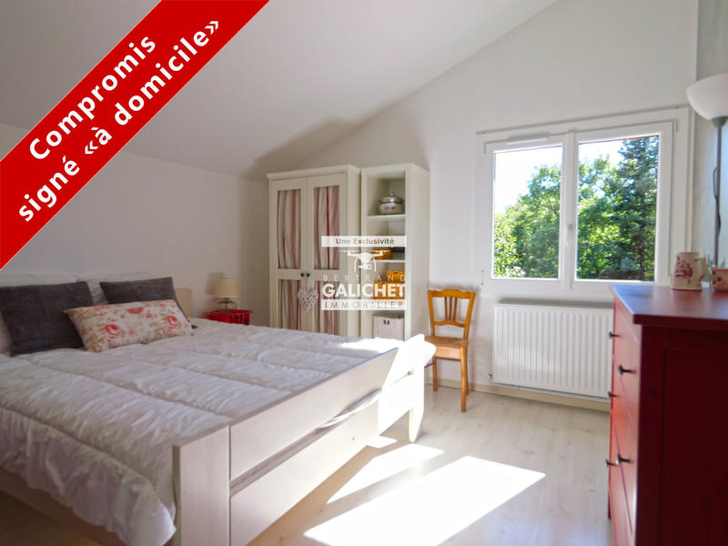 Maison traditionnelle - 155 m² - 5 pièces