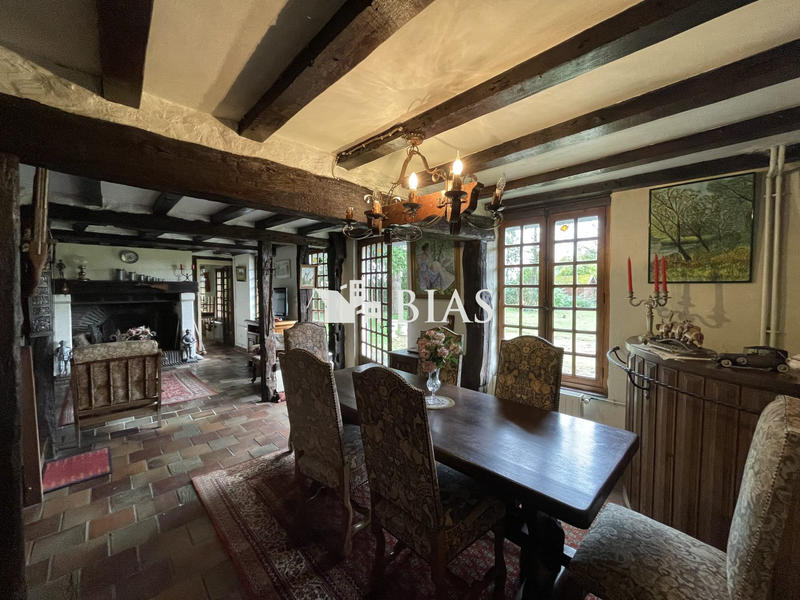 Maison - 102 m² - 5 pièces