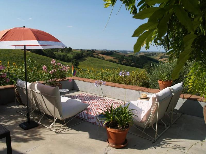 Maison en pierre - 253 m² - 9 pièces