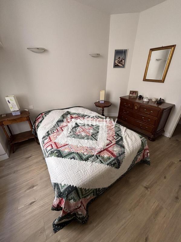 Appartement - 91 m² - 4 pièces