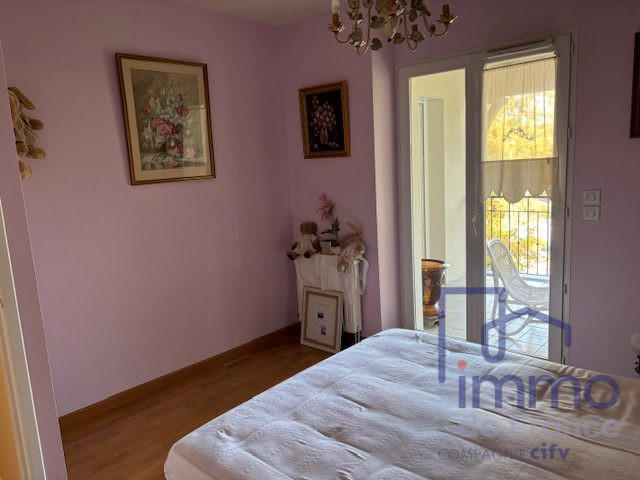 Appartement - 115 m² - 4 pièces
