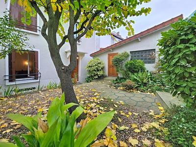 Maison - 85 m² - 4 pièces