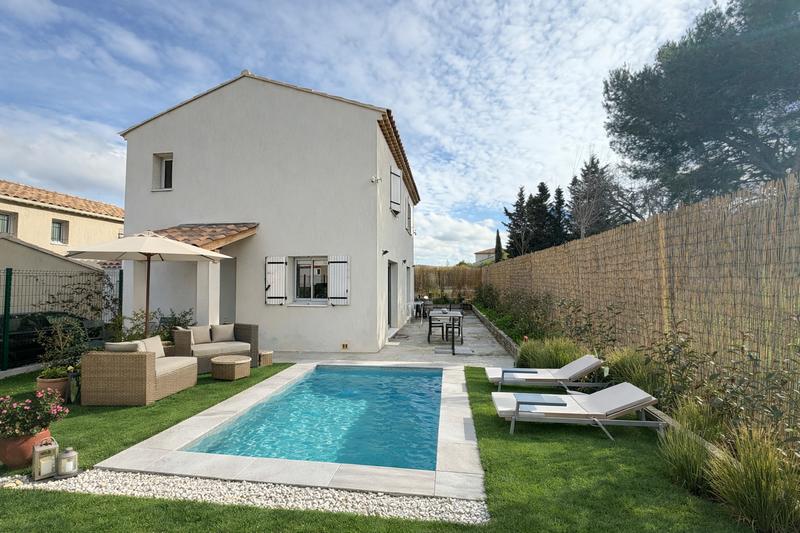 Maison - 96 m² - 5 pièces