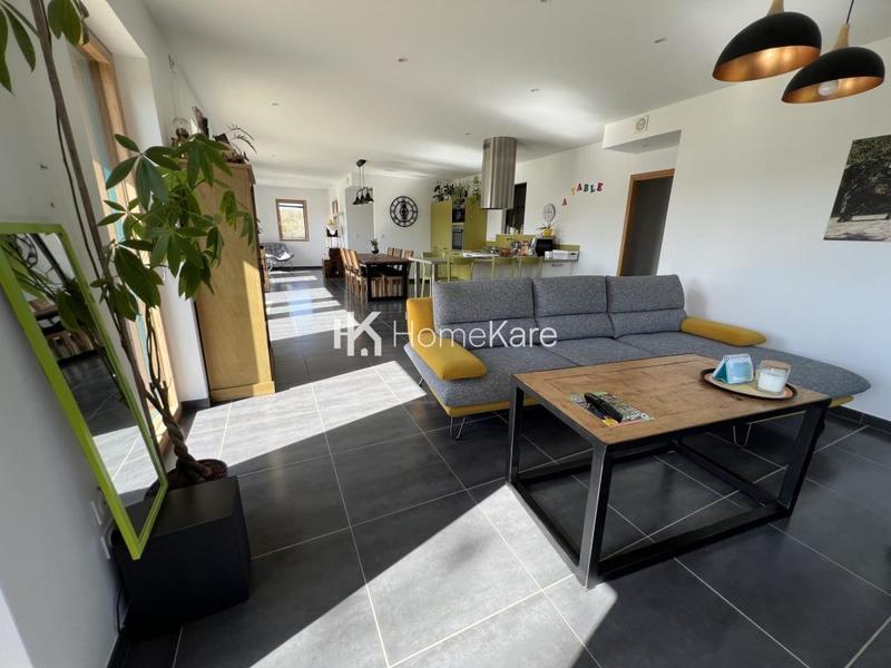 Maison - 117 m² - 5 pièces