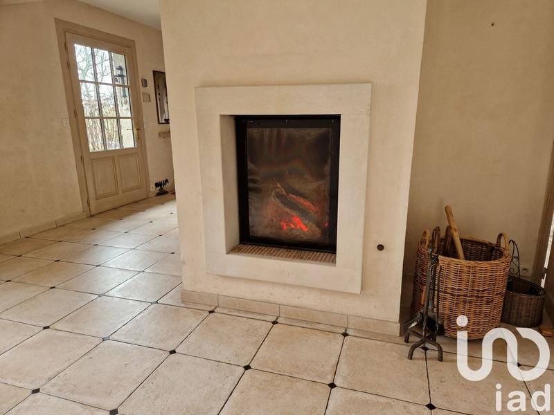 Maison - 212 m² - 7 pièces