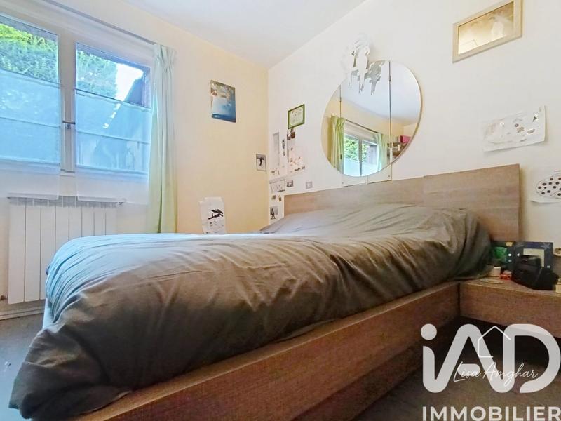 Maison - 165 m² - 9 pièces