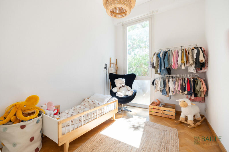 Appartement - 81 m² - 4 pièces