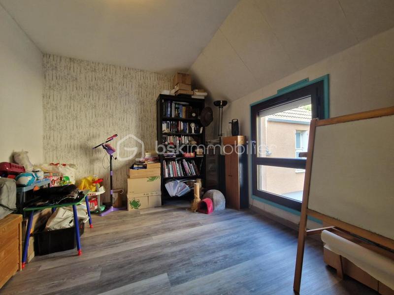 Maison - 89 m² - 5 pièces