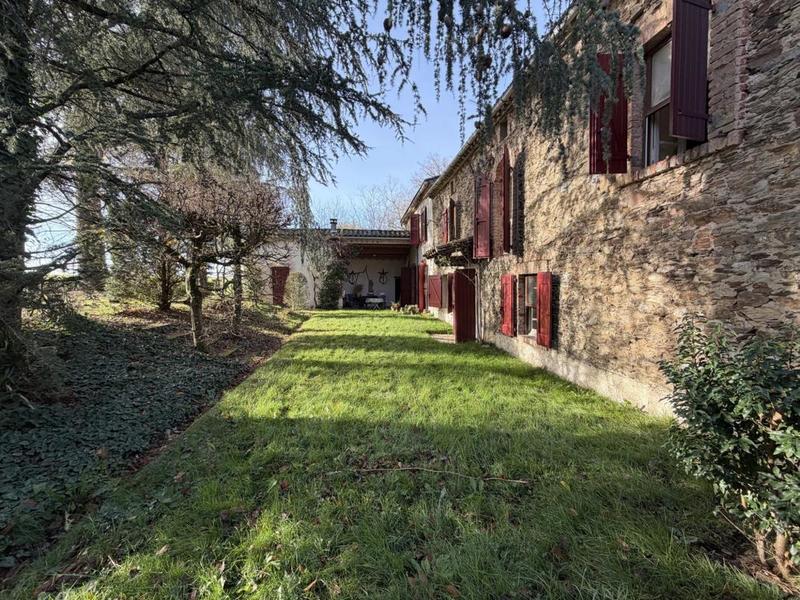 Maison - 174 m² - 7 pièces