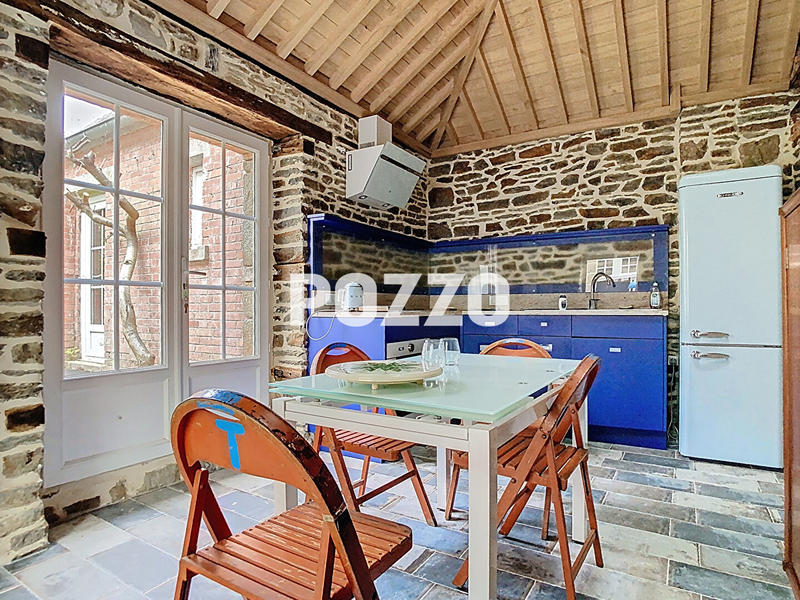 Maison - 166 m² - 6 pièces