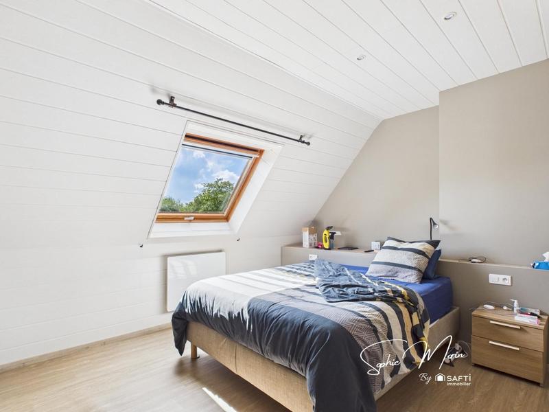 Maison - 145 m² - 9 pièces