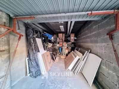 Parking / Garage - 10 m²