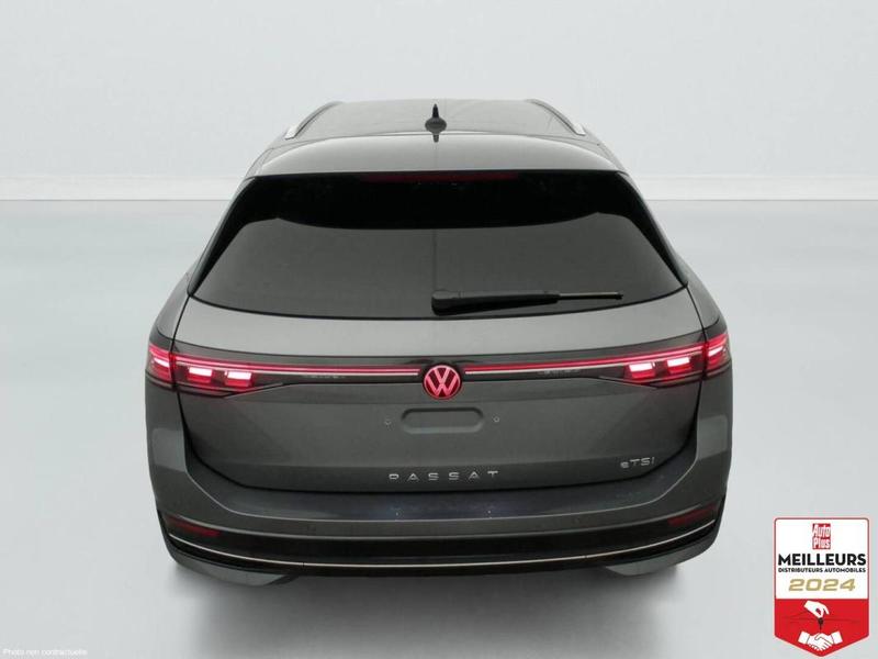 Volkswagen Passat 1.5 eTSI Opf 150 Dsg7 Elegance