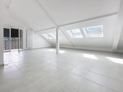 Appartement - 92 m² - 4 pièces