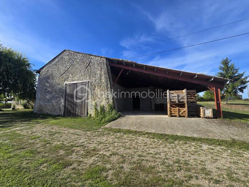 Corps de ferme - 200 m² - 7 pièces