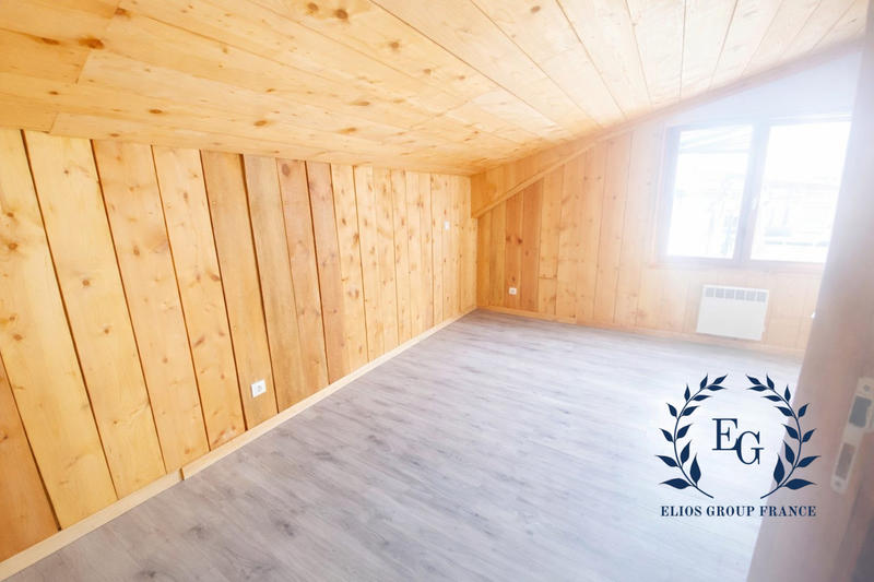 Local d'activités - 212 m²