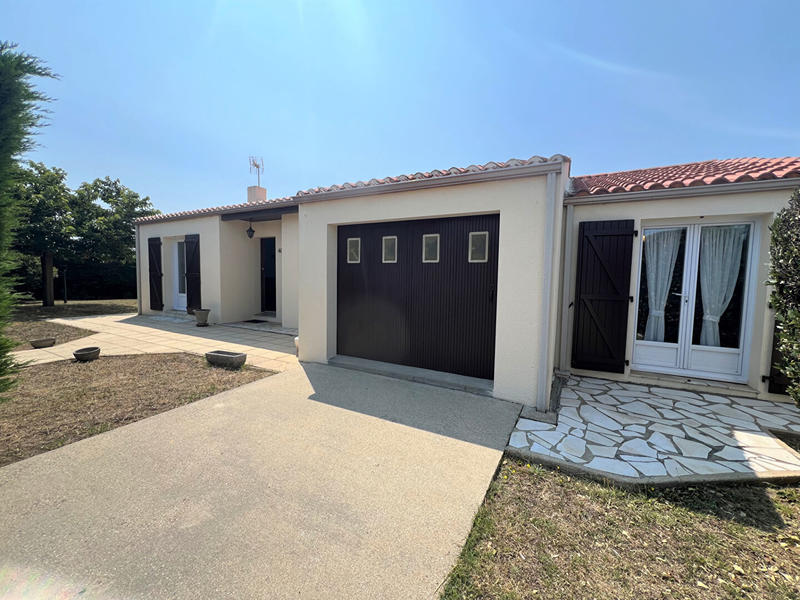 Maison - 97 m² - 5 pièces