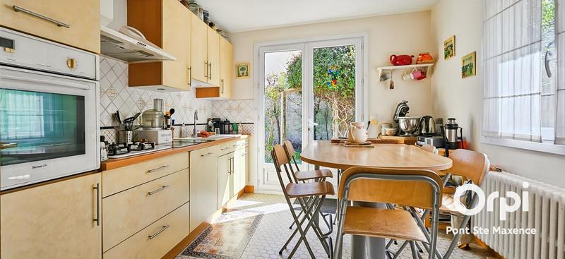 Maison - 178 m² - 7 pièces