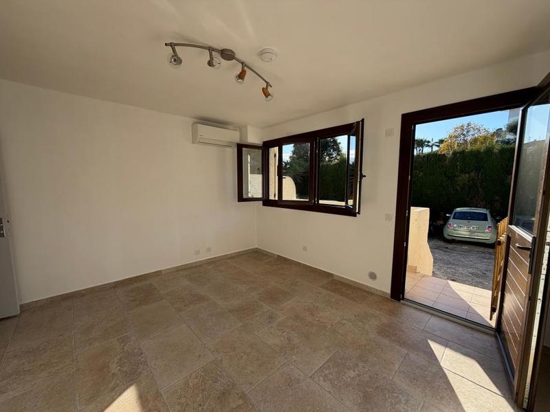 Studio - 19 m² - 1 pièce