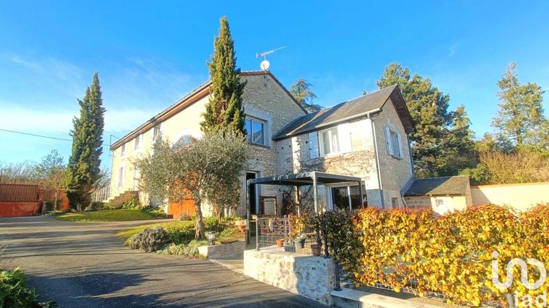 Maison - 180 m² - 4 pièces