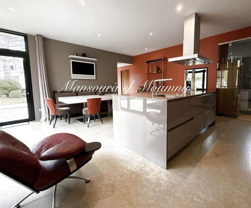 Maison - 160 m² - 5 pièces