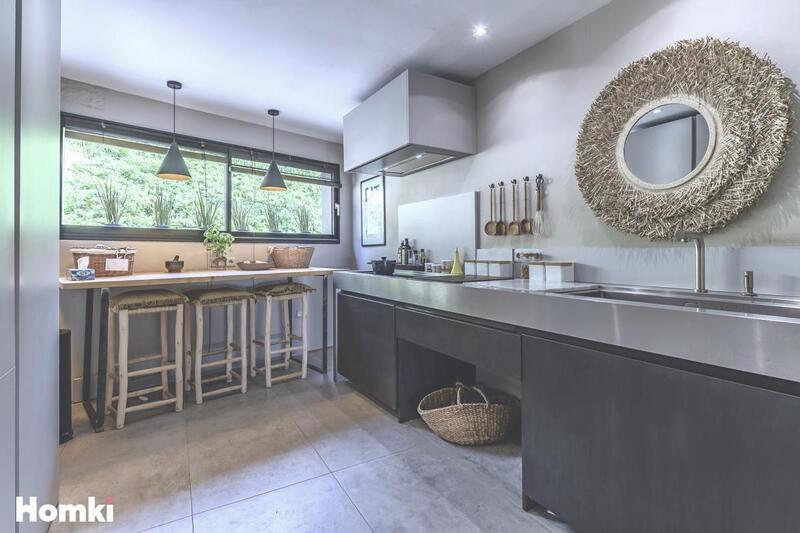 Maison - 170 m² - 6 pièces