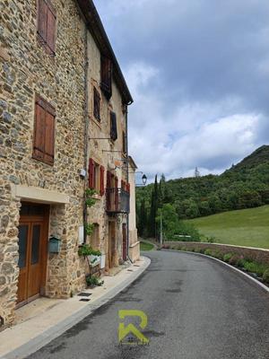 Maison de village - 64 m² - 3 pièces